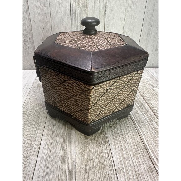 Vintage Wooden Storage Box Jewelry Keepsakes Hexagonal Shape Hinged Lid - Picture 2 of 12